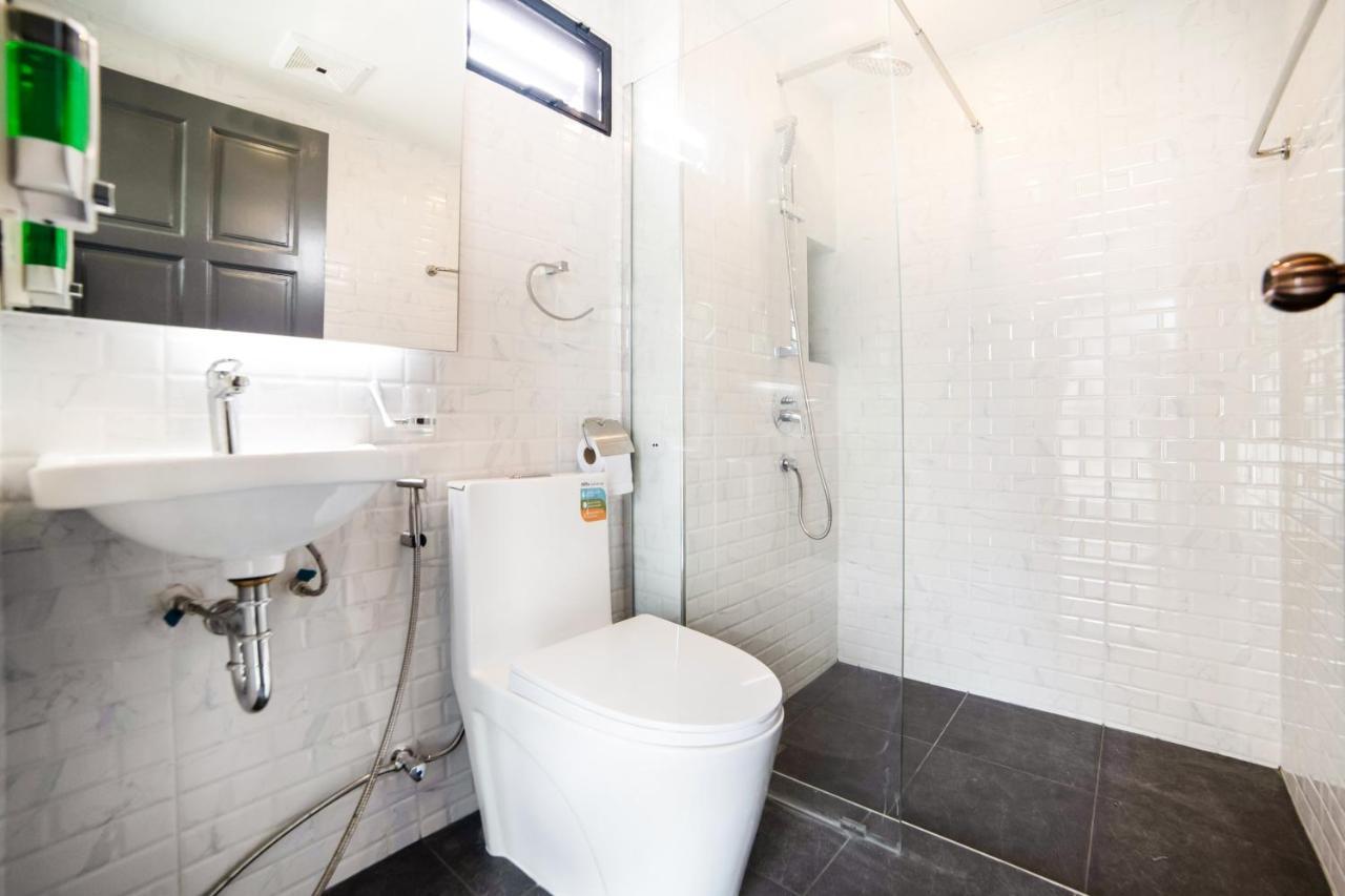 Roomquest Sukhumvit36 Bts Thonglor Bangkok Ngoại thất bức ảnh